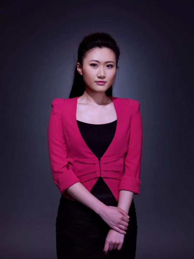 那些年豪门爱上的凤凰女主播们