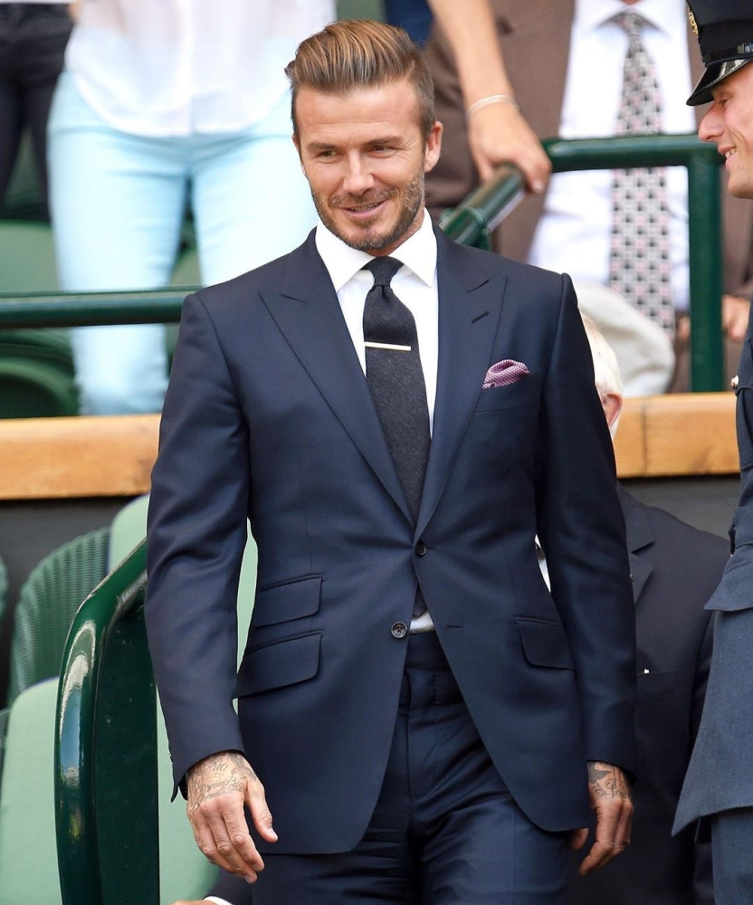 46岁何炅一脸稚气48岁黄磊眉清目秀45岁贝克汉姆秃如其来