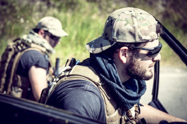 雇佣兵有一条不成文规定,跟这国有关的任务,给再多钱也不接