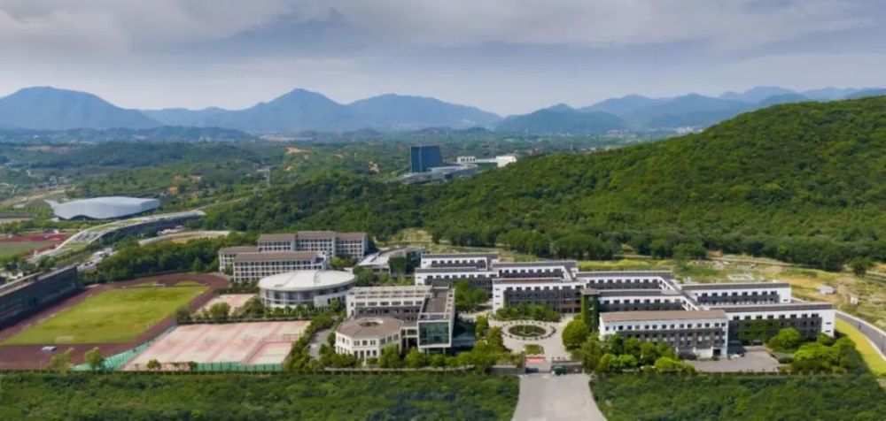 杭州第七中学美术特色班