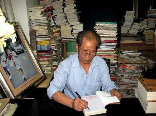 刘过《游郭希吕石洞二十咏·书院》但使书种多,会有岁稔时.