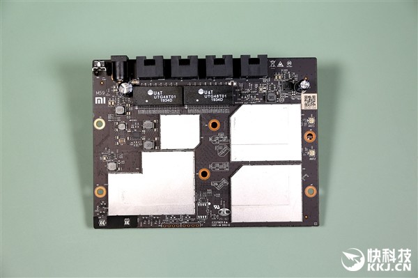 小米wi-fi 6路由器ax1800拆解图赏