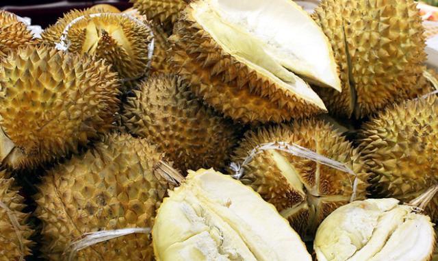 坐地起价 中国已提前预定 泰国榴莲却将价格上涨至25元 公斤 腾讯新闻