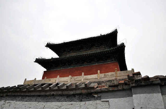 安阳文源高中后院有座奇怪的寺庙其实是明朝朱高燧赵王府的宫殿