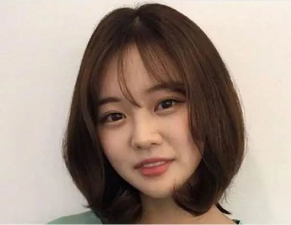 15款圆脸女生适合的短发发型 减龄瘦脸 提升气质 短发 发型 瘦脸 刘海 齐刘海 头发