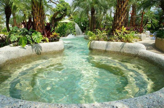 国内唯一没有空调的城市温泉资源丰富是纳凉避暑胜地