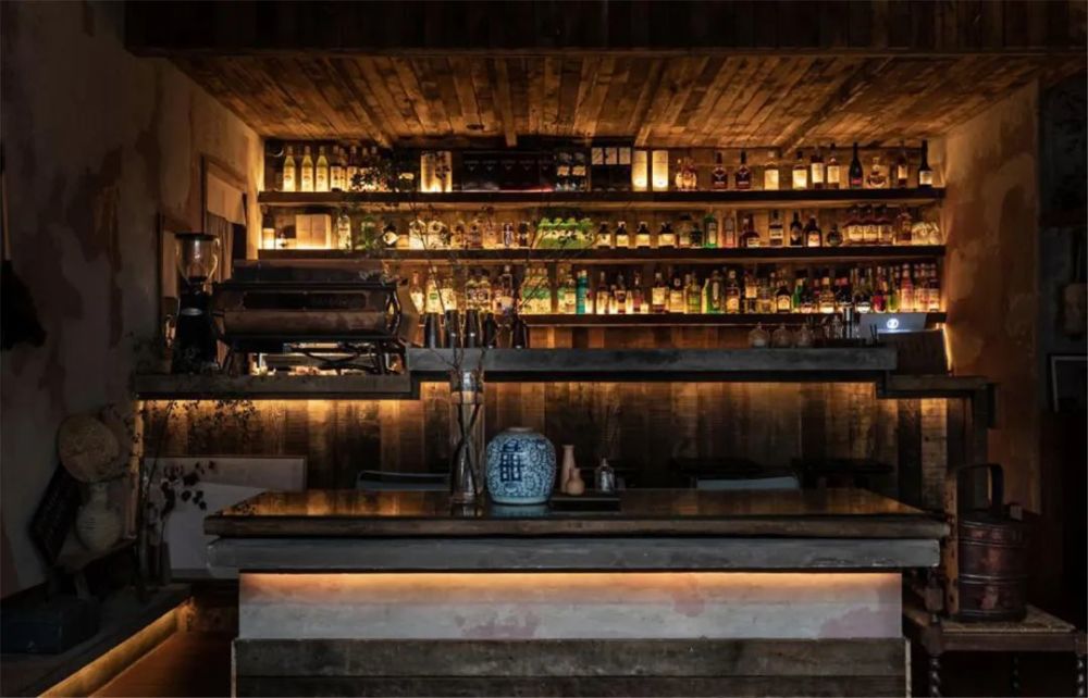 去成都这家酒吧重返1942年的民国