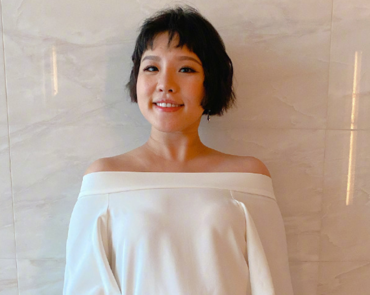 谢依霖生娃后更新近况,产后被漏尿折磨,如今终于"拨云见日"了