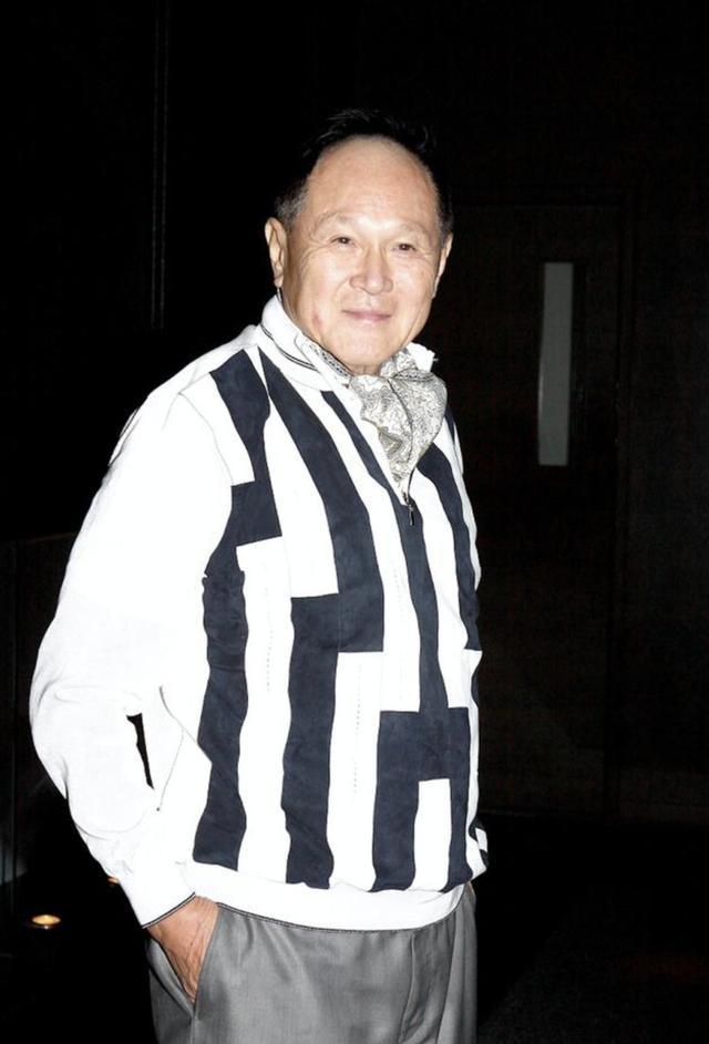 83岁赵世曾时隔8年再抱男孙承诺送豪礼,只关心孙子不知儿子婚期