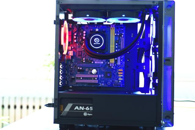 全金属外壳全面散热轻松打造神光同步