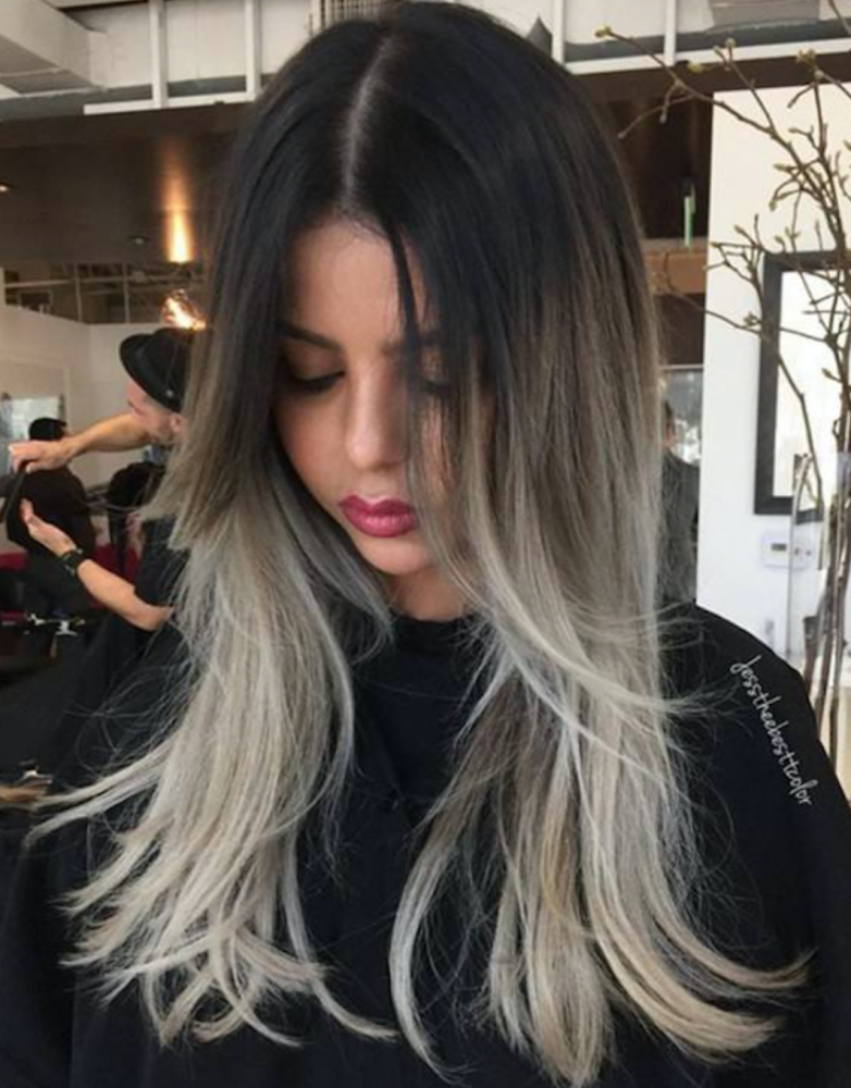 这款发型几乎是白金色,金色和灰色头发的混合体.