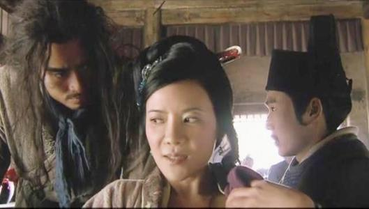 武松和孙二娘:一个曾经是刑警,一个专卖人肉馒头