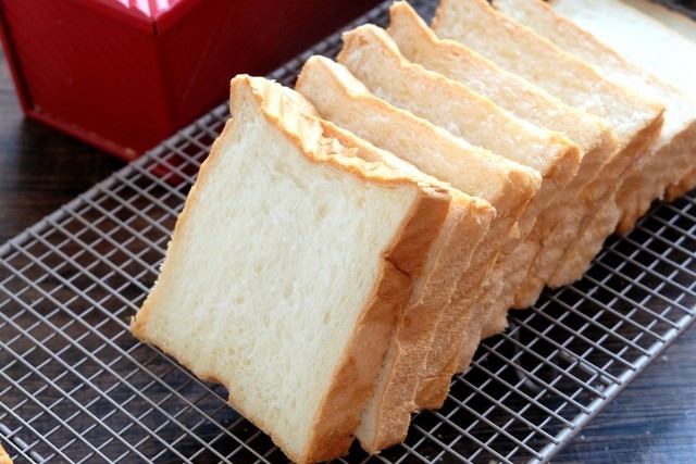 无油低糖配方 一次发酵 这个面包做法简单易做 柔软拉丝都爱吃 腾讯网