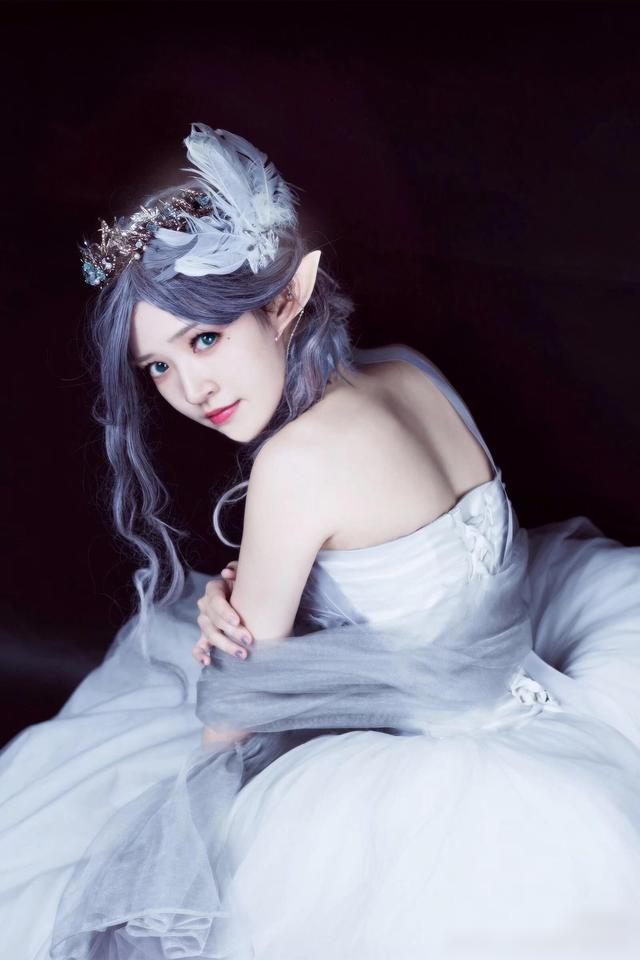 鬼刀海琴烟cos同学们是不是又偷偷跑来看冰公主了呢