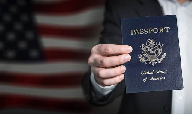 今年第一季度近3000人放弃美国国籍 骤增1015％