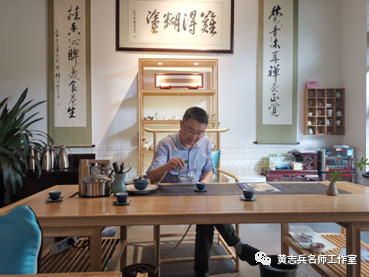 心间真情翻天涌 暗处歌声动地来—康定中学创作抗疫歌曲向祖国致敬