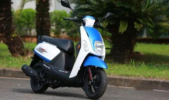 豪江国四踏板,车重93kg,最大马力7.5匹,代步买菜好帮手