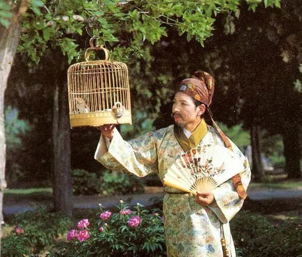 贾珍|韩雪丽：宁国府一年的土地佃租收入高达二千五百两银子，贾珍为何还嫌少？