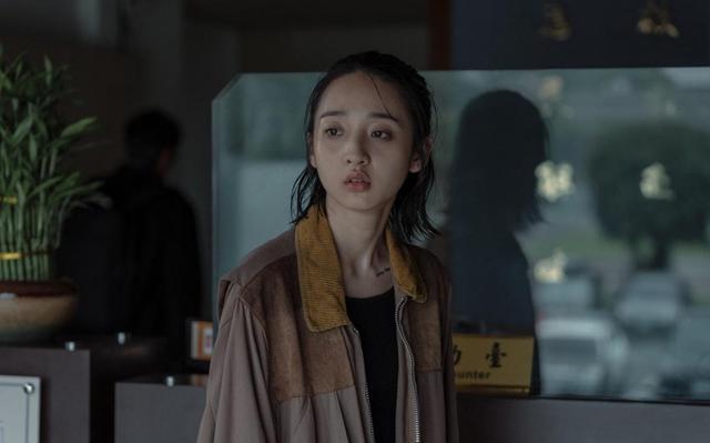 谁是被害者 李沐19岁被星探发掘 演技爆发获封 小周迅 腾讯新闻