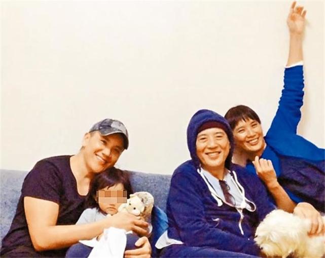 74岁秦汉保持身材,爱打篮球!没有和林青霞复合的念头!