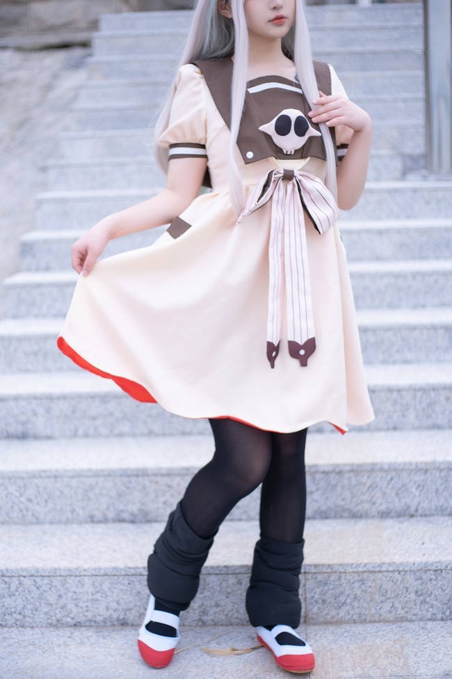 cos八寻宁宁的萝卜腿可爱吗