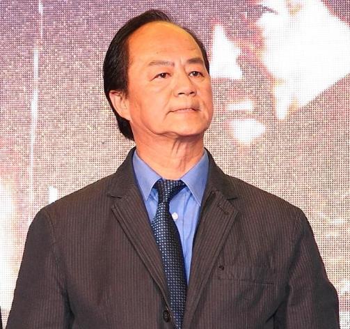 狄龙:和成龙齐名,张国荣曾为其当配角,74岁依旧在拍戏