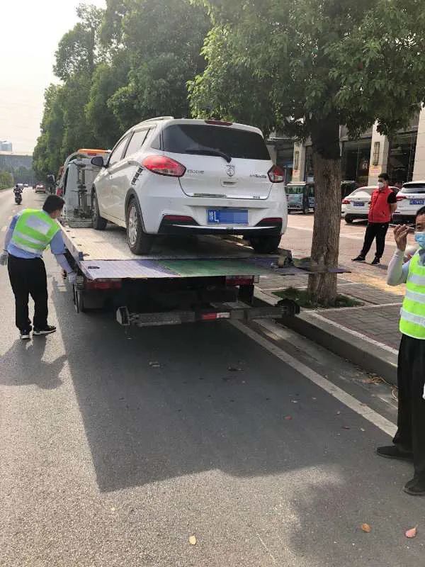 注意今日起漯河城管开始拖车