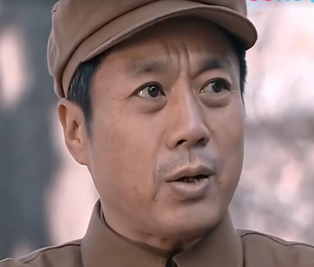 《亮剑》：电视剧为何只拍到了授衔？因为后面悲得不能拍也无法看_腾讯新闻