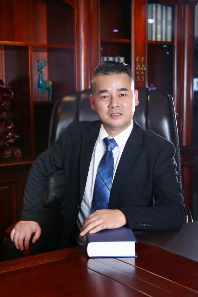 b馆澳舒健家具姚文军:以情怀驱动自我,勿忘初心方得