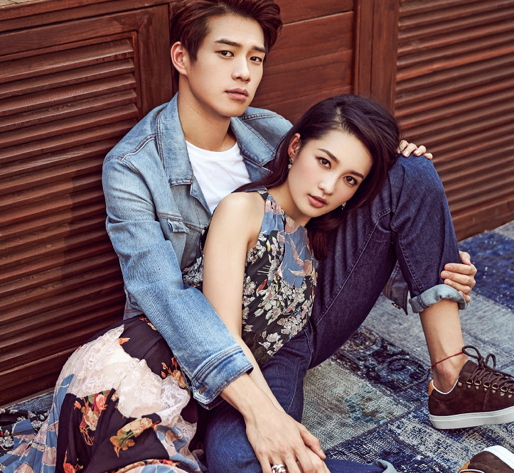 李沁魏大勋写真旧照被疯传,当两人四目相对,才知道为啥都说配一脸_腾