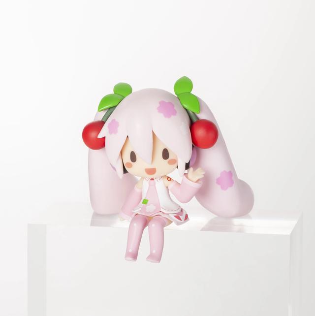 哔哩哔哩独家——初音未来樱初音q版手办欣赏!超高性价比!