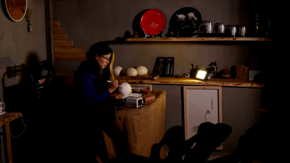 非遗传承人于文的蛋雕作品——《抗美援朝》_腾讯新闻