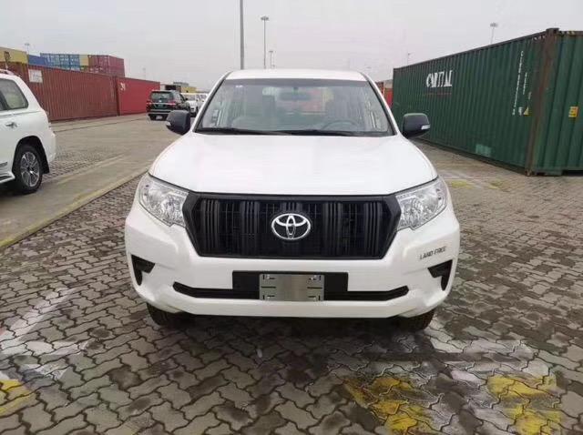 丰田霸道2700,国六来袭,这次终于跌破40万!