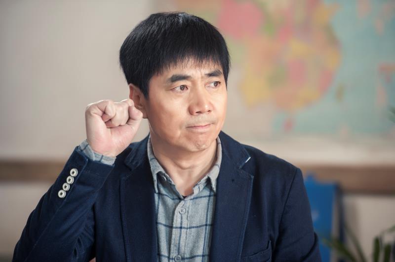 范明:不重复别人就算成功,一定会实现导演梦_腾讯新闻