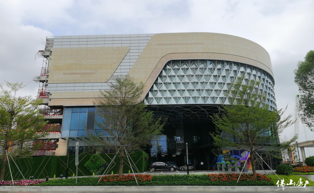 最高181万㎡三房41万起步龙光玖龙台首次开卖附现场销控