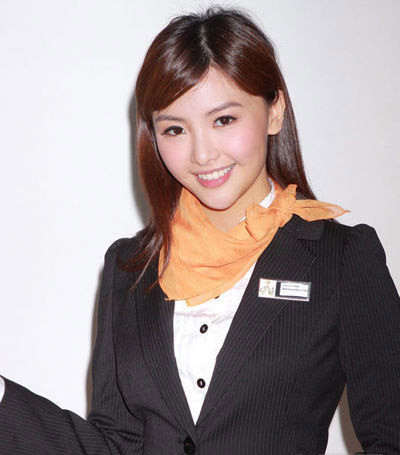 与周星驰相恋13年,分手10年,官司打8年,于文凤为钱还是为情?