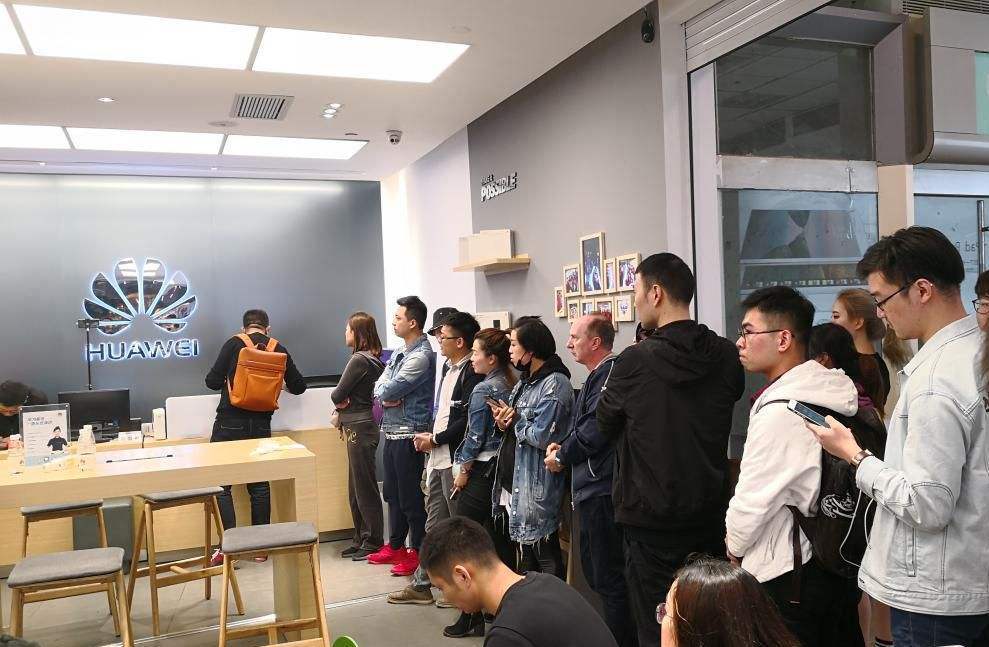 2020世界十大手机销_2020全球手机销量出炉:三星第一,国产三大巨头表现强(2)