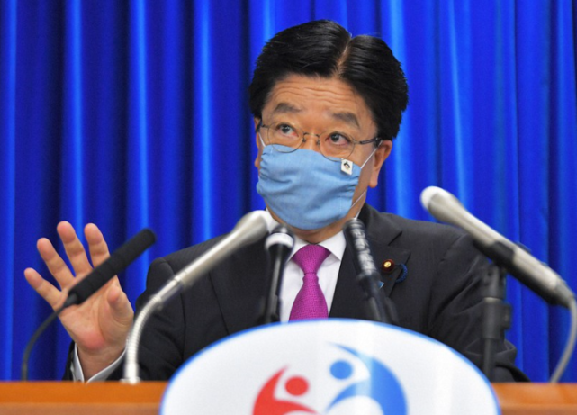 日本厚生劳动相加藤胜信(每日新闻)【海外网5月15日|战疫全时区】据