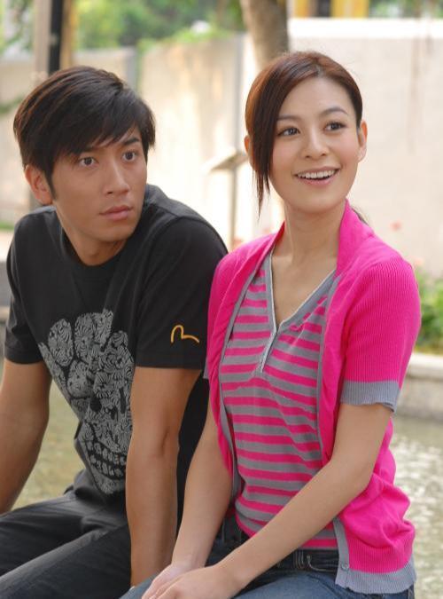 《学警狙击》江悠悠弃用13年艺名,签约新公司再出发