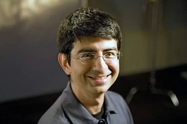 讲述者:ebay 不为人知的起源故事|服务器|皮埃尔·奥米迪亚|ebay