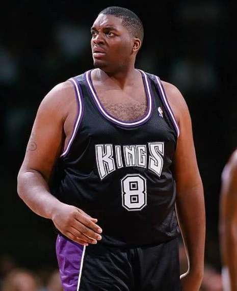 奥尼尔仅排在第二位,第一名胖成球