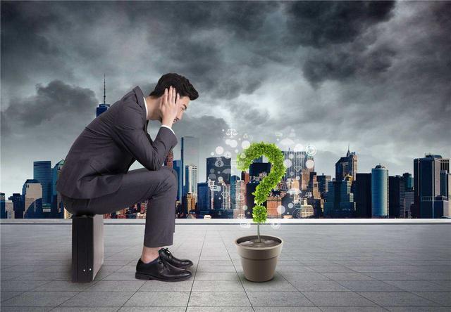 人到中年经济危机,他靠4个副业成功养家,努力点每天几百没问题_腾讯