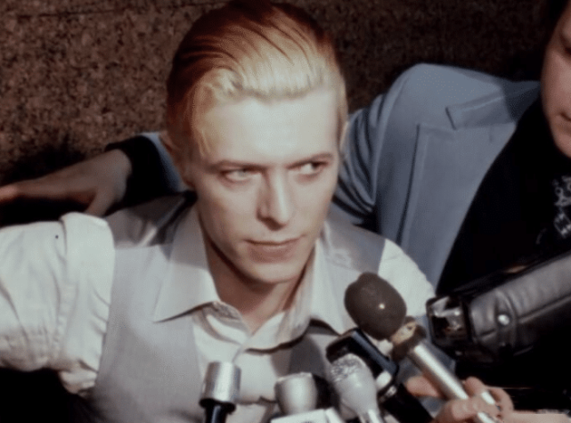 入狱照太帅直接被当专辑封面|大卫·鲍威|魔幻迷宫