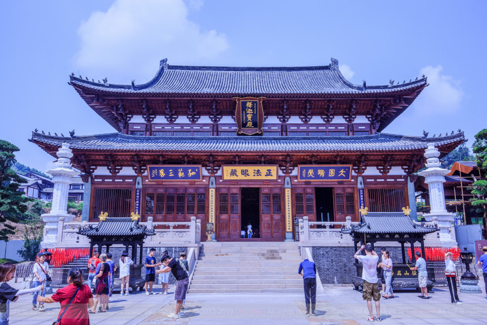 就被称为"东南第一禅院"是临济宗的祖庭道场,位列江南"五山十刹"之首