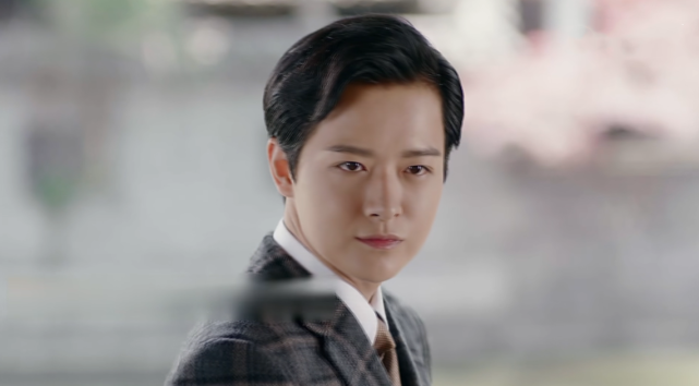 《秋蝉》香江牺牲前启用唐风,代号"渔夫"其实早有暗示