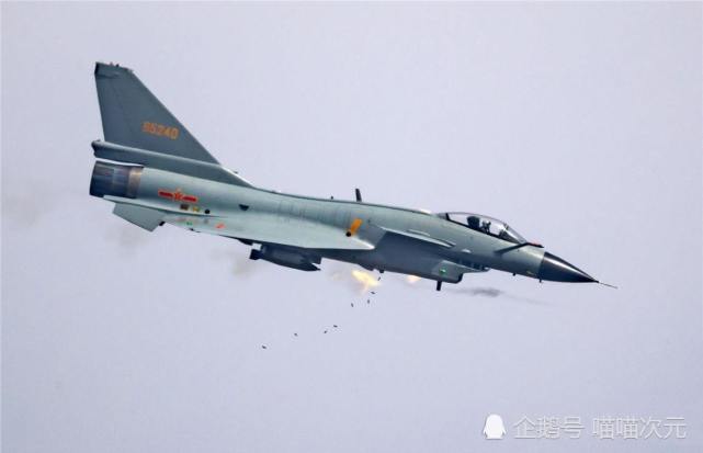 歼10还有最新改进型?或具备隐身性能,彻底解决两大缺陷