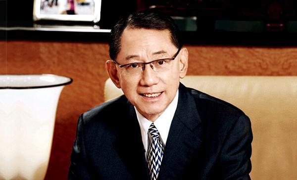 杨受成情史:梁洛施,范冰冰都在列,自曝到:老婆气到拿刀要砍我