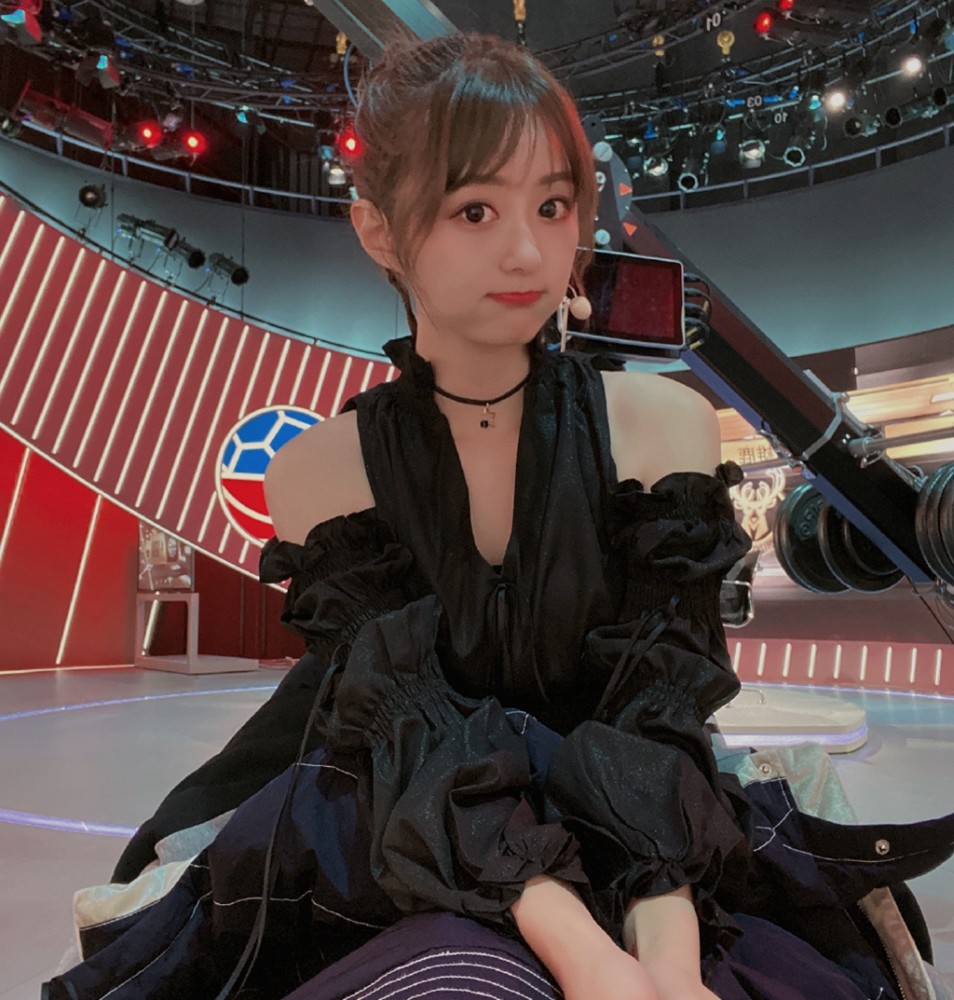 小七吐槽库里的圣诞歌没有nba比赛仍关注勇士队早已名花有主