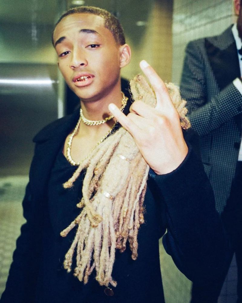 frankocean去年拍的胶片太美了吧