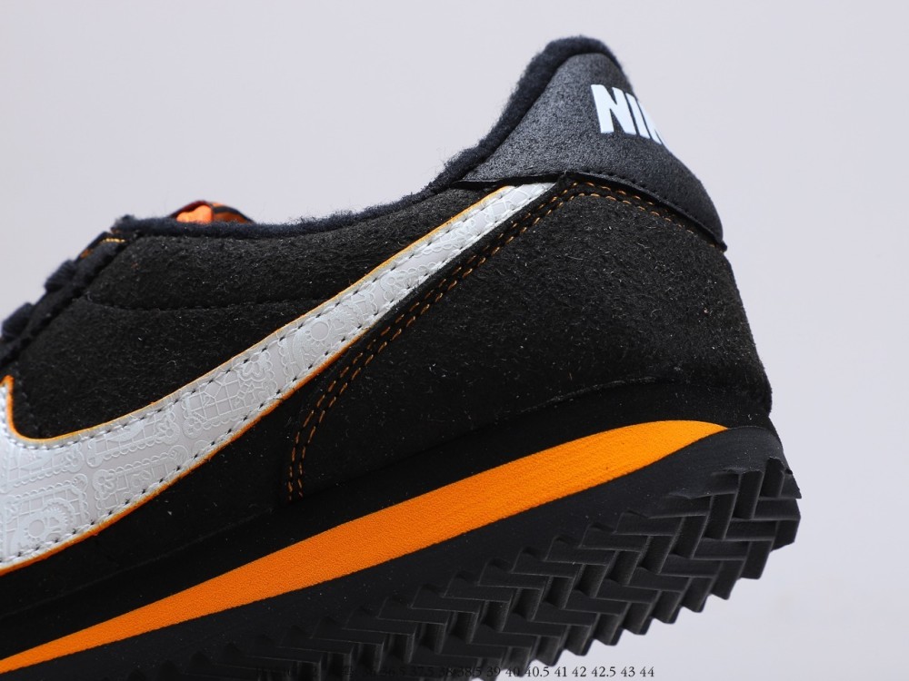 电影阿甘正传男主角阿甘的鞋cortezleathe亡灵节